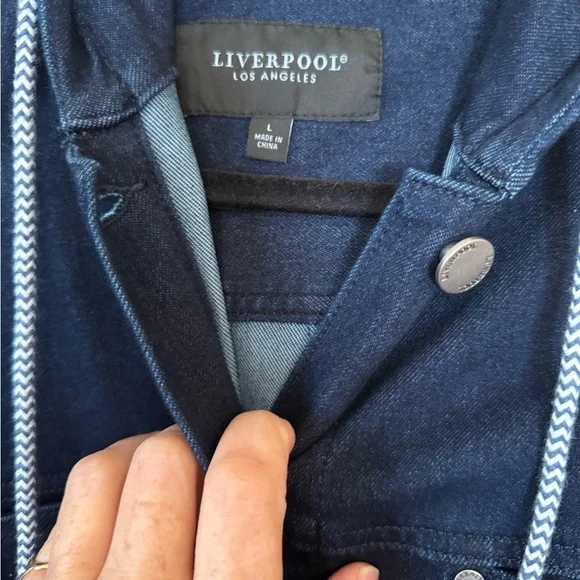 Liverpool ECO line denim Jacket NWT hooded - Picture 3 of 6